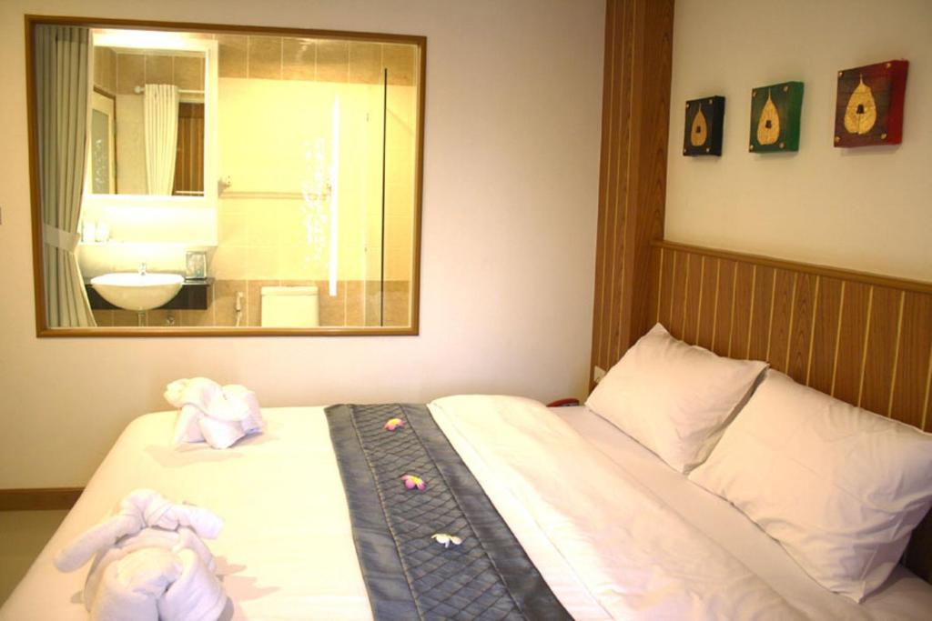 Santi White Hotel Phuket Szoba fotó